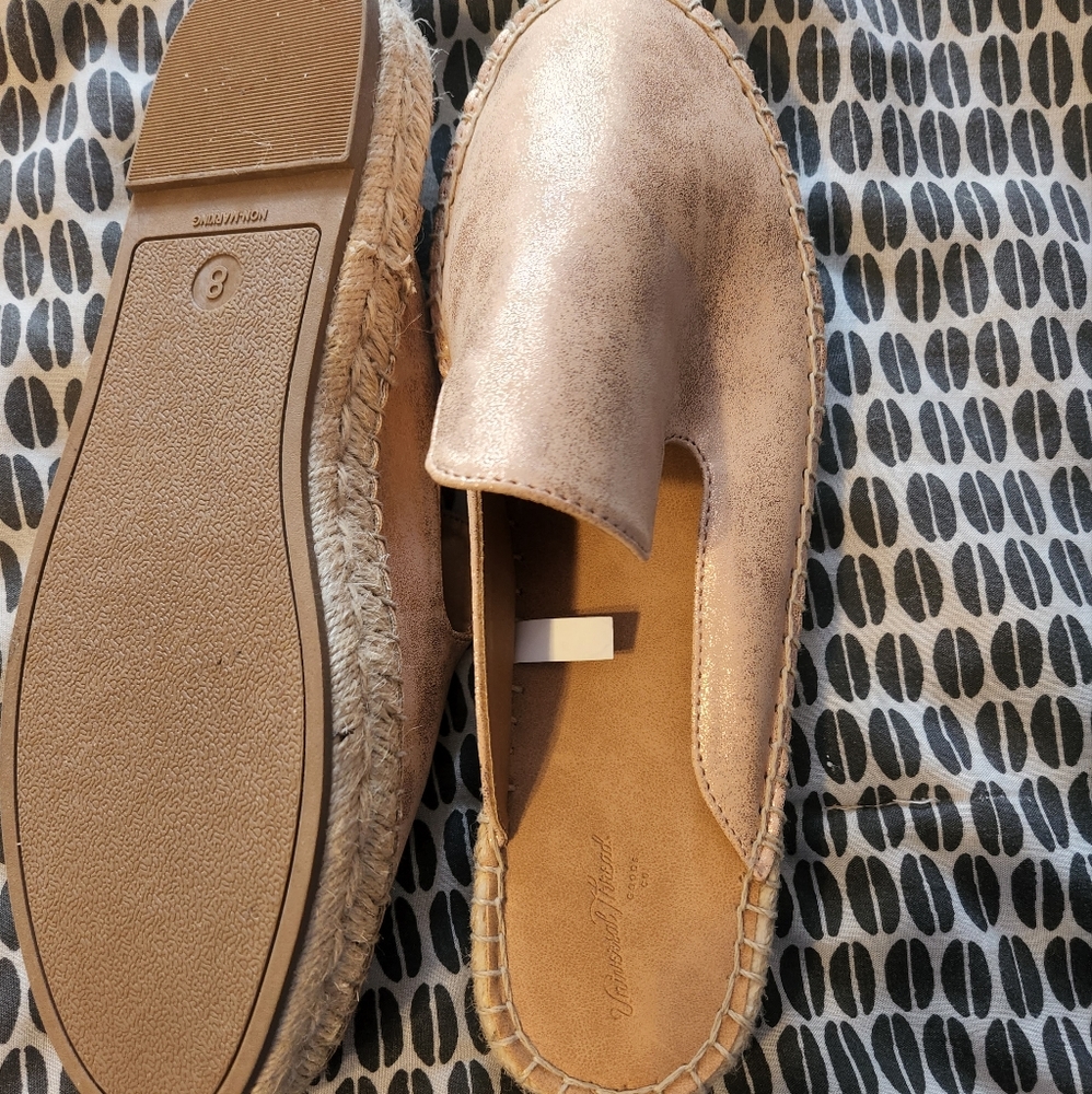 Universal Thread Sparkle Slides